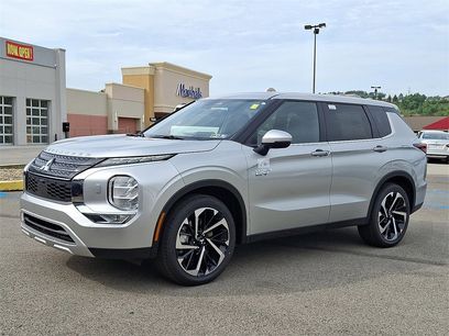 New 2025 Mitsubishi Outlander SE