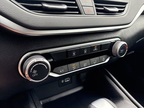 Used 2022 Nissan Altima 2.5 S image 25