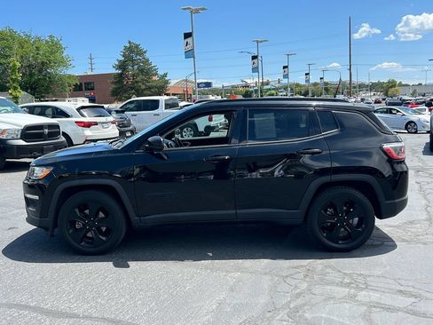 Used 2020 Jeep Compass Latitude FWD image 7