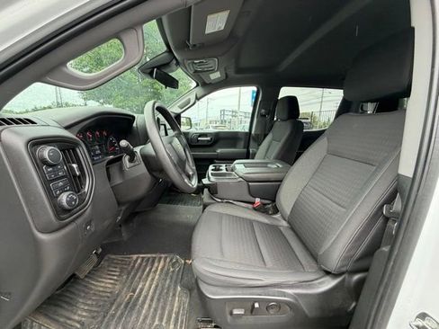 Certified 2022 Chevrolet Silverado 1500 Custom AWD/4WD image 13