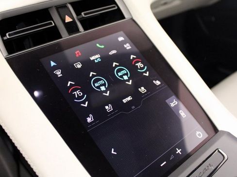 Used 2020 Porsche Taycan Turbo image 14