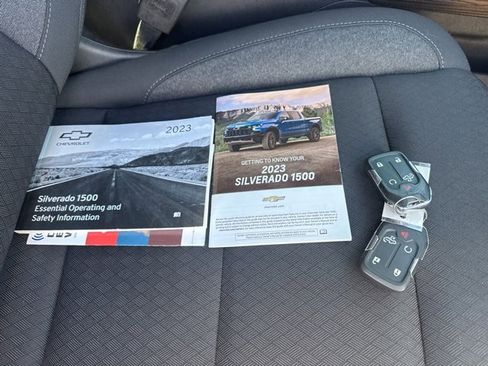 Used 2023 Chevrolet Silverado 1500 LT Trail Boss w/ Protection Package image 25