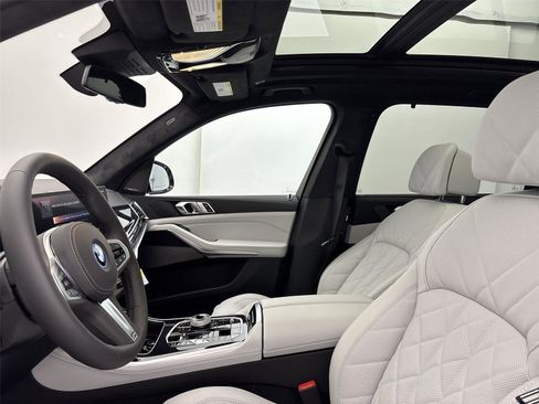 New 2026 BMW X5 xDrive50e AWD/4WD image 24