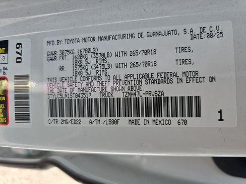 Certified 2025 Toyota Tacoma TRD Pro AWD/4WD image 37