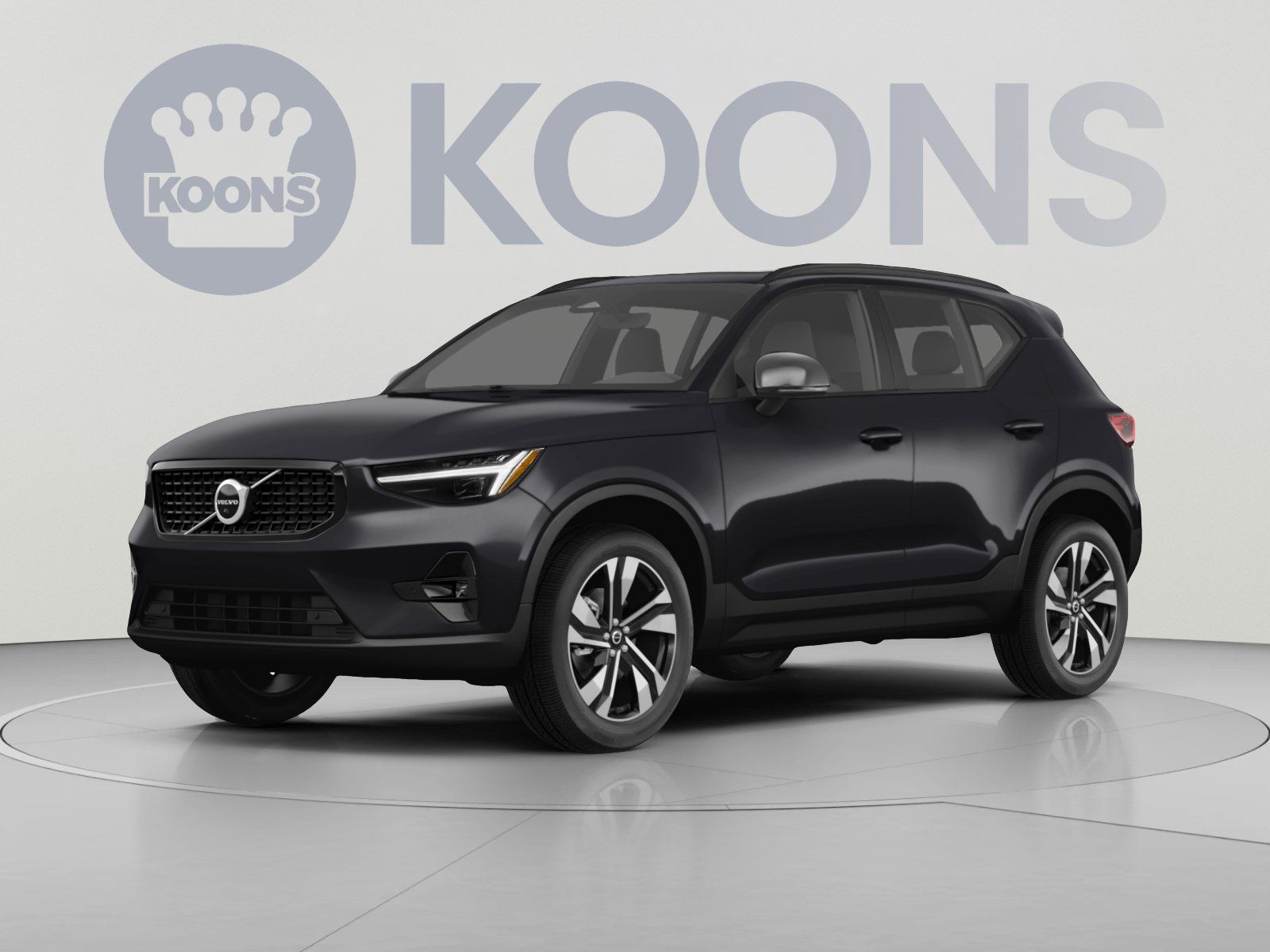 Used 2025 Volvo XC40 B5 Ultra AWD/4WD image 1