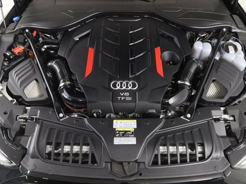 Used 2025 Audi S8 image 99