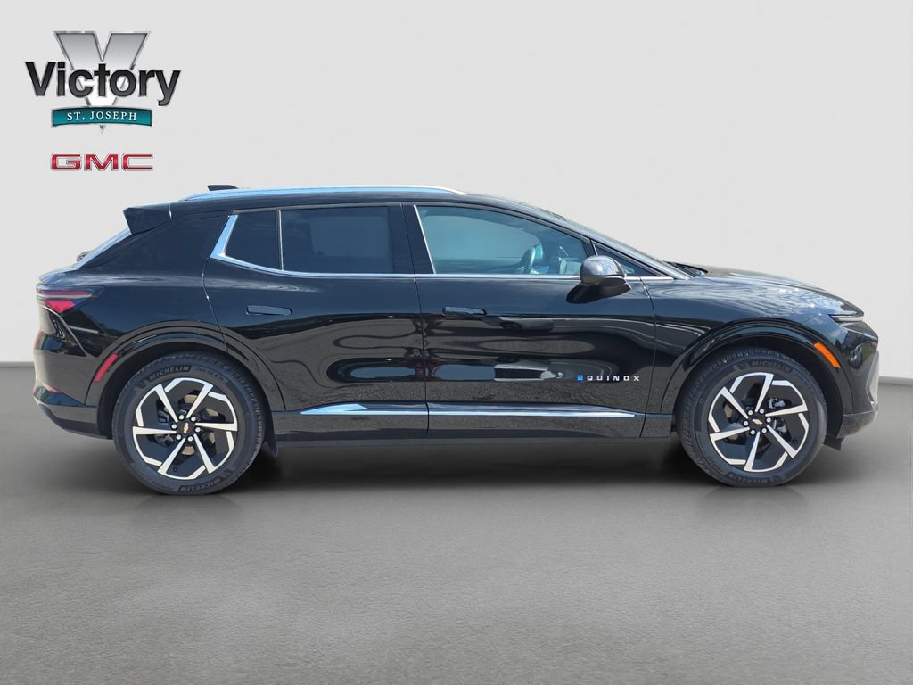 Certified 2024 Chevrolet Equinox EV LT FWD image 19