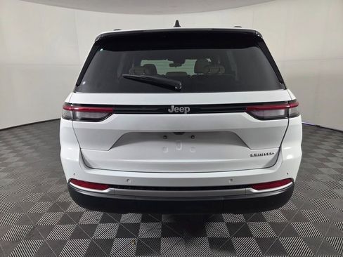 New 2026 Jeep Grand Cherokee Limited RWD image 5