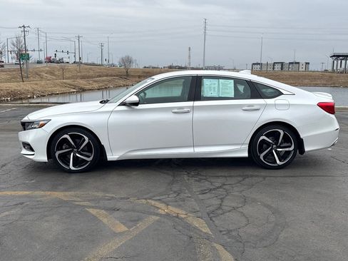 Certified 2018 Honda Accord Sport image 8