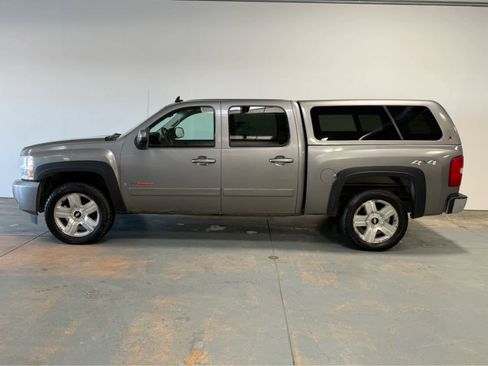 Used 2007 Chevrolet Silverado 1500 LTZ w/ Safety Package image 2