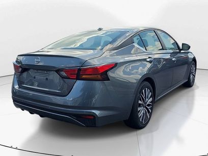 Used 2025 Nissan Altima 2.5 SV