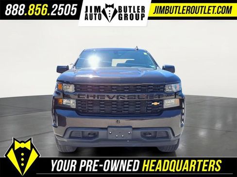 Used 2020 Chevrolet Silverado 1500 Custom w/ Custom Value Package AWD/4WD image 17