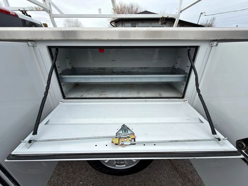 Used 2022 RAM 2500 Tradesman w/ Protection Group image 16