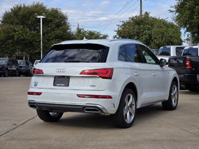 Used 2023 Audi Q5 2.0T Premium Plus w/ Premium Plus Package AWD/4WD image 7