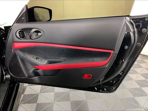 New 2026 Nissan Z Performance w/ Floor Mat Package RWD image 18