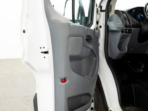 Used 2017 Ford Transit 150 130 Low Roof RWD image 6