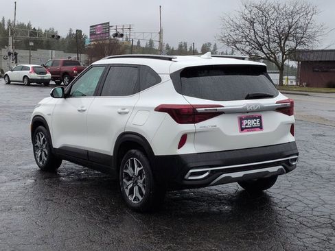 Used 2023 Kia Seltos EX image 8