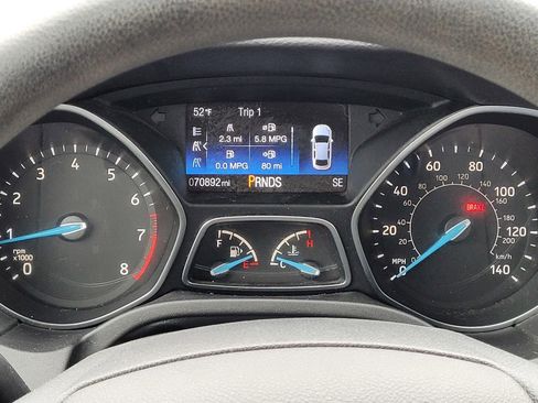 Used 2018 Ford Focus SE image 29