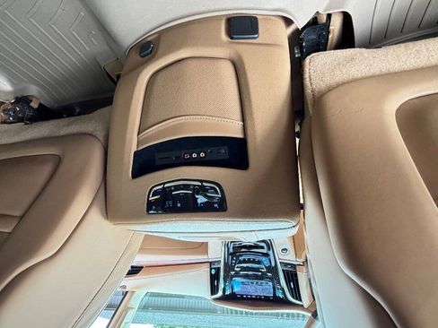 Used 2016 Cadillac Escalade Platinum AWD/4WD image 20