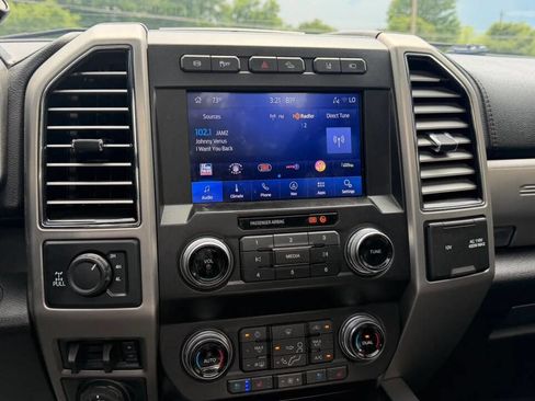 Used 2021 Ford F350 Platinum w/ Tremor Off-Road Package AWD/4WD image 24
