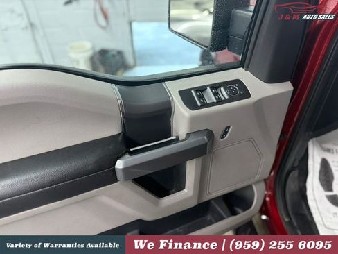 Used 2018 Ford F150 XLT w/ Equipment Group 302A Luxury AWD/4WD image 25