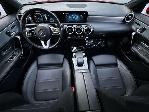 Used 2020 Mercedes-Benz CLA 250 4MATIC image 13