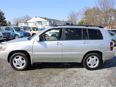 Used 2005 Toyota Highlander Limited image 9