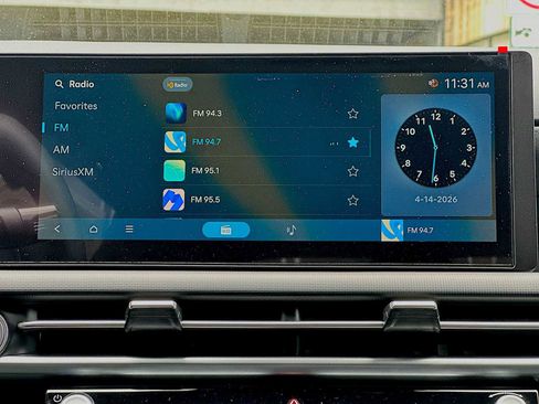 New 2026 Hyundai Santa Cruz SEL FWD image 4