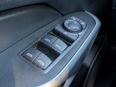 Used 2024 Chevrolet Trax RS w/ Driver Confidence Package image 22