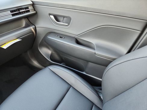 New 2026 Hyundai Kona SEL Premium image 13