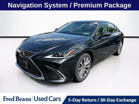 Used 2020 Lexus ES 300h w/ Premium Package FWD image 4