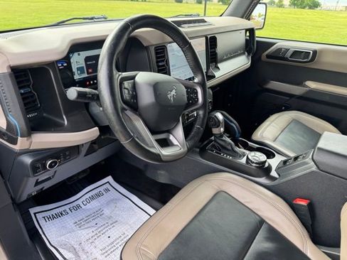 Used 2021 Ford Bronco Wildtrak AWD/4WD image 12