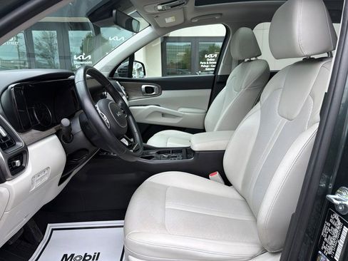 Certified 2023 Kia Sorento X-Line EX AWD/4WD image 29