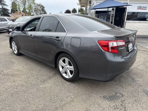 Used 2013 Toyota Camry SE w/ Convenience Pkg image 7