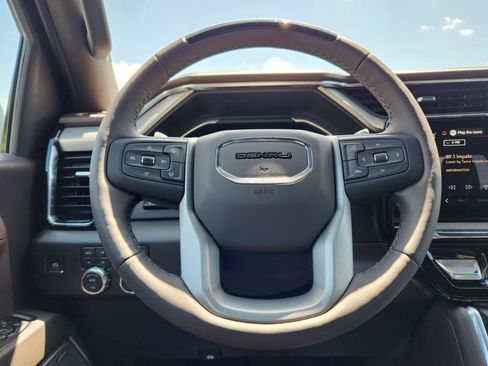 New 2026 GMC Sierra 1500 Denali w/ Technology Package AWD/4WD image 14