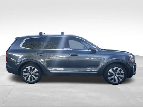 Used 2022 Kia Telluride EX w/ EX Premium Package AWD/4WD image 3