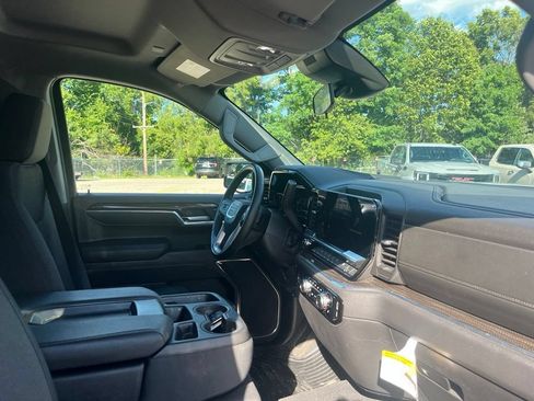 Used 2024 GMC Sierra 1500 Elevation AWD/4WD image 37