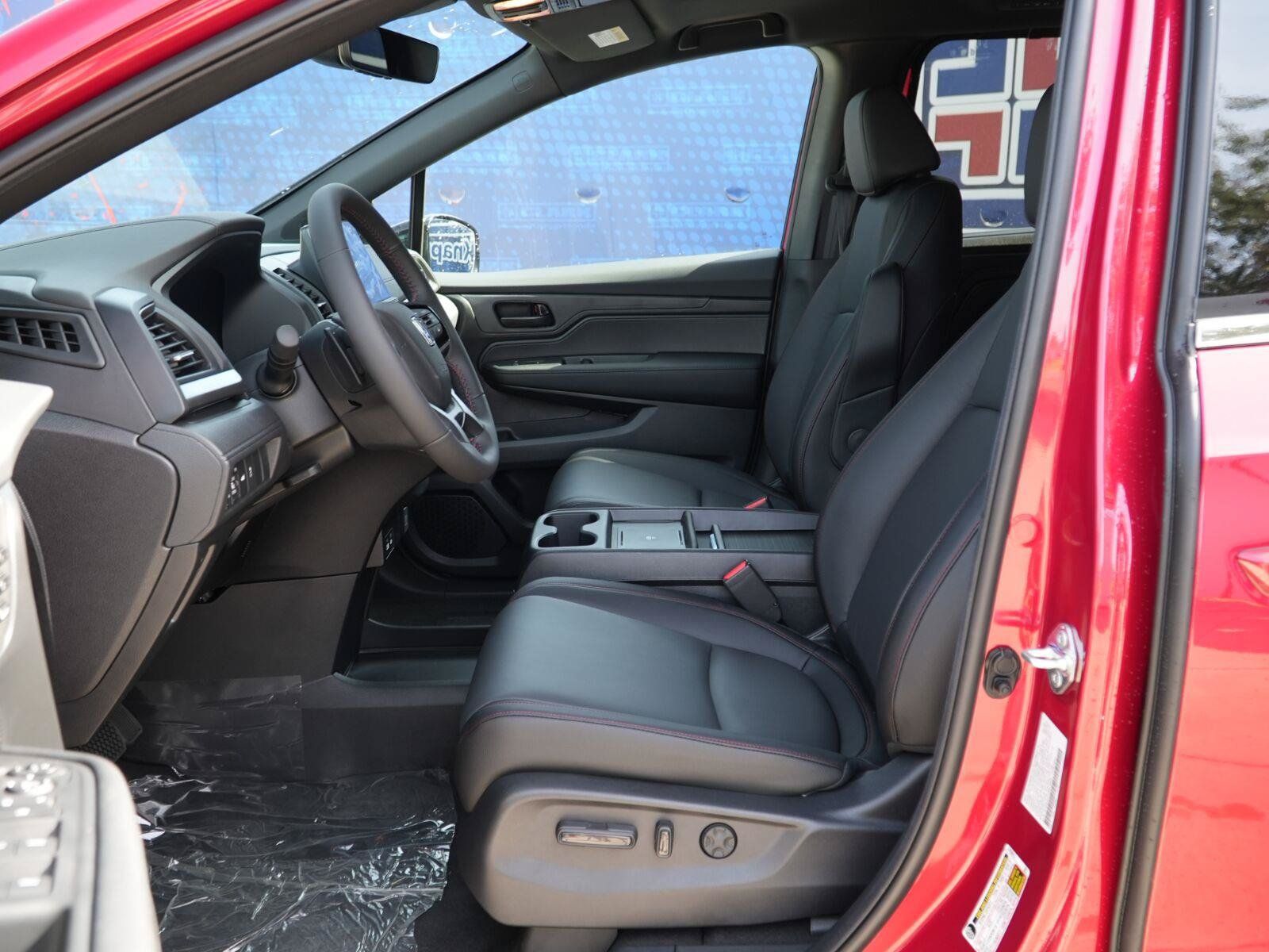New 2026 Honda Odyssey Sport-L image 16