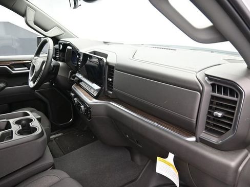 New 2025 Chevrolet Silverado 1500 RST w/ LPO, Dark Essentials Package image 39