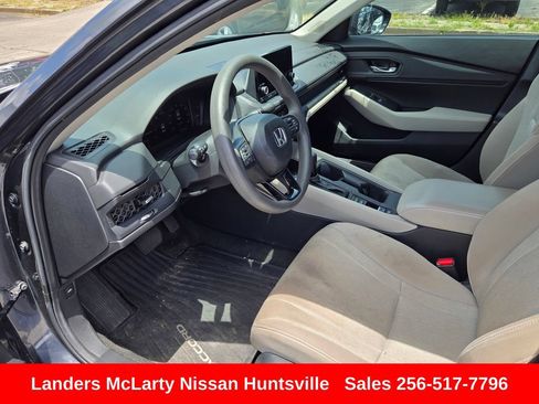 Used 2024 Honda Accord EX image 17