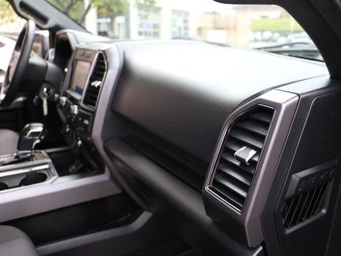 Used 2020 Ford F150 XLT w/ Equipment Group 302A Luxury AWD/4WD image 13