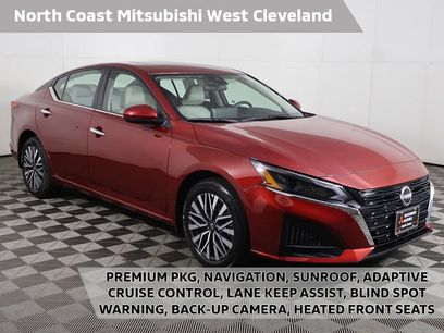 Used 2024 Nissan Altima 2.5 SV w/ SV Premium Package