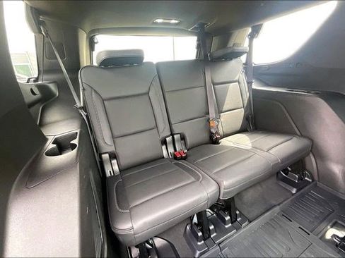 Used 2021 GMC Yukon Denali w/ Denali Premium Package image 32