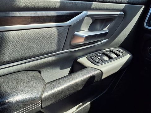 Used 2020 RAM 1500 Big Horn AWD/4WD image 18
