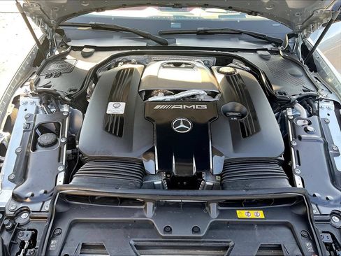 Used 2022 Mercedes-Benz SL 63 AMG 4MATIC w/ AMG Aerodynamic Package image 27