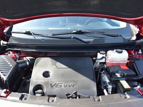 Used 2020 Chevrolet Traverse RS image 16