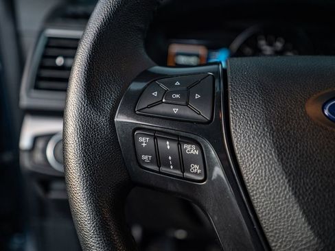 Used 2019 Ford Explorer XLT w/ XLT Sport Appearance Package image 16