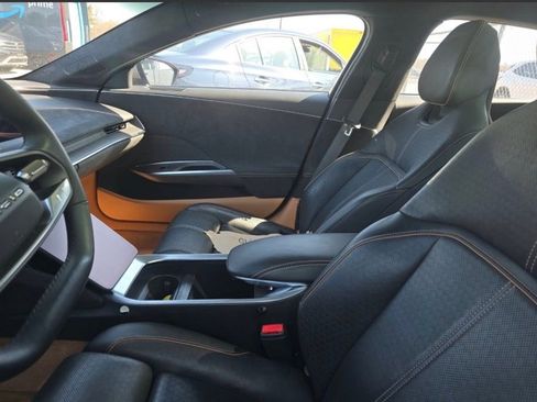 Used 2022 Lucid Air Grand Touring image 14