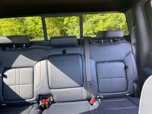 Used 2025 Chevrolet Silverado 2500 High Country w/ High Country Premium Package AWD/4WD image 37