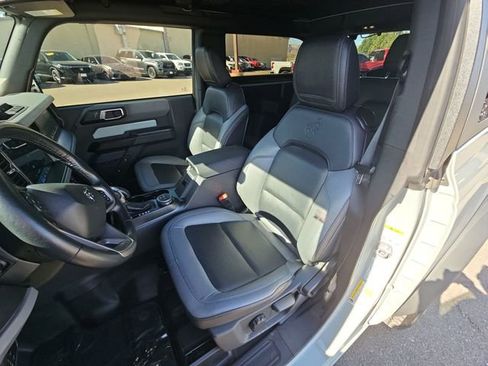 Used 2024 Ford Bronco Big Bend image 15